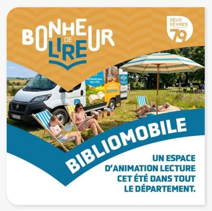 Jeudi 23 juillet, la bibliomobile se « livre » sur le parc